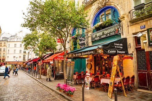 Experience Paris Like a Local
